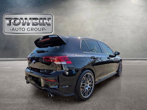 Used 2023 Volkswagen GTI SE w/ Golf Protection Package FWD image 4