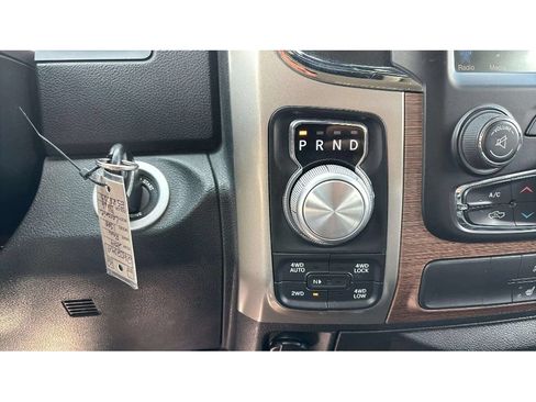 Used 2014 RAM 1500 Laramie AWD/4WD image 19