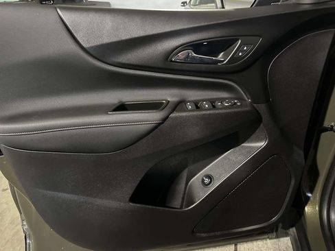 Used 2024 Chevrolet Equinox RS w/ LPO, Floor Liner Package AWD/4WD image 18