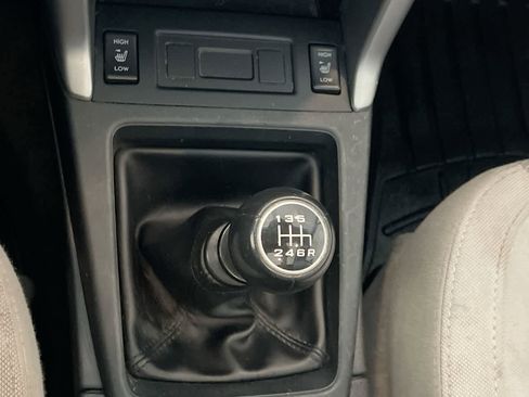 Used 2017 Subaru Forester 2.5i Premium image 19