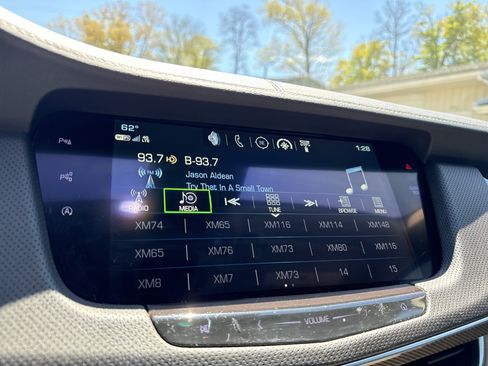 Used 2018 Cadillac CT6 Premium Luxury w/ Super Cruise Package AWD/4WD image 21