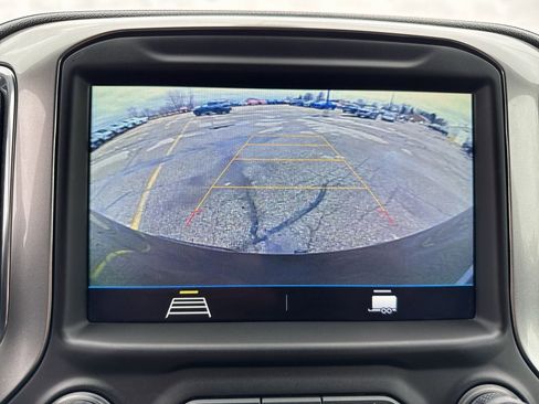 Certified 2022 Chevrolet Silverado 1500 LT w/ Z71 Off-Road Package image 13