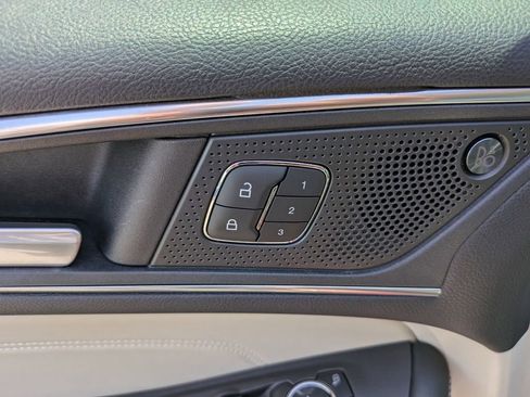 Certified 2021 Ford Edge Titanium FWD image 21