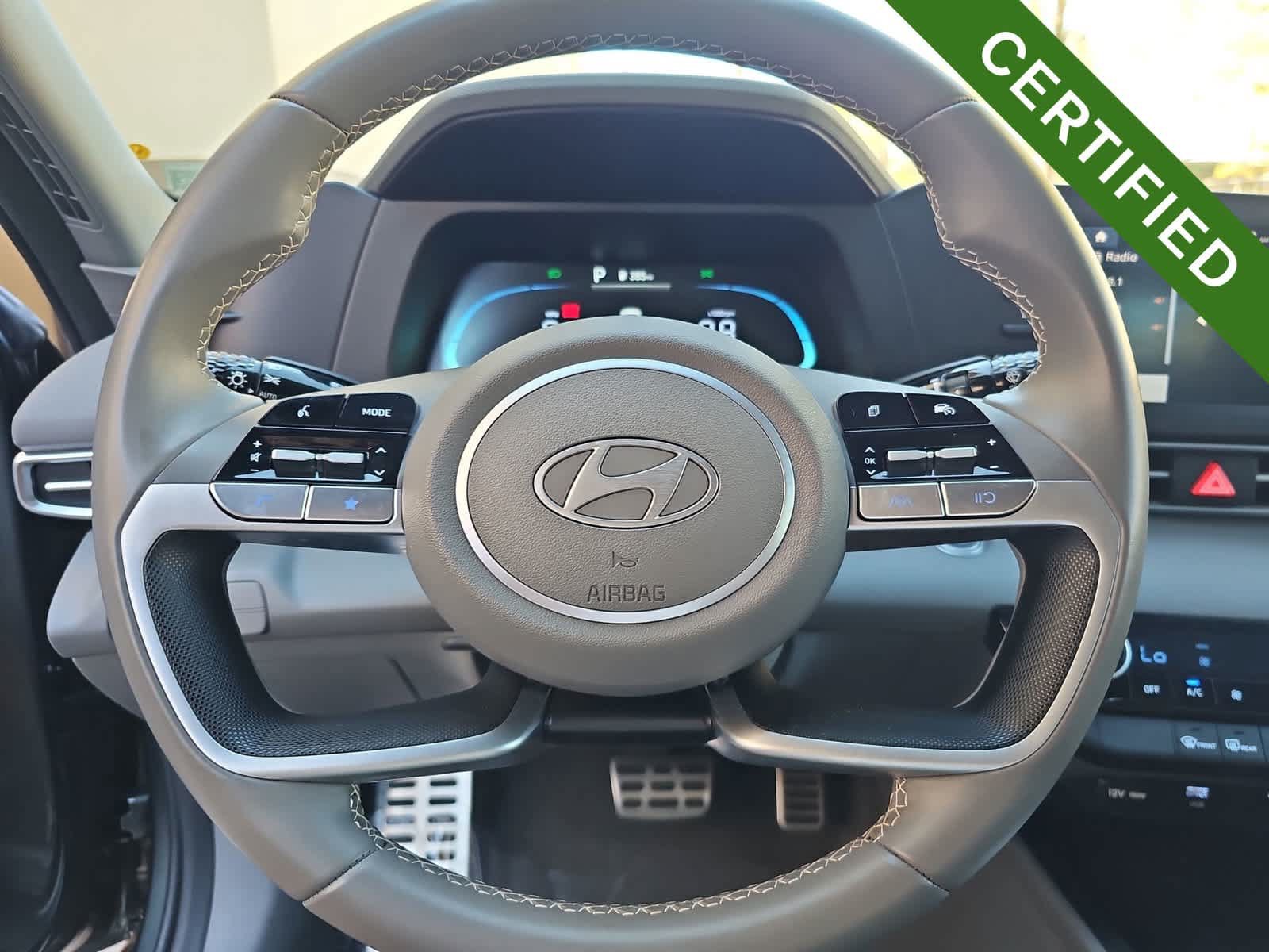 Certified 2025 Hyundai Elantra Sport FWD image 19