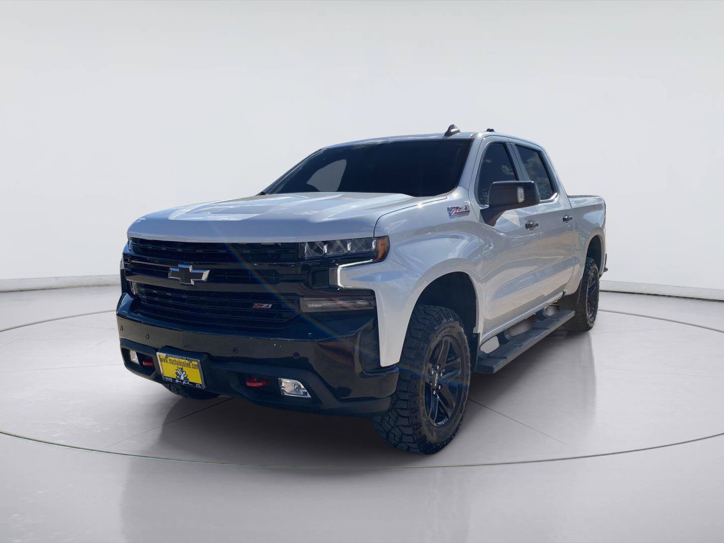 Used 2021 Chevrolet Silverado 1500 LT Trail Boss w/ Convenience Package II AWD/4WD image 1