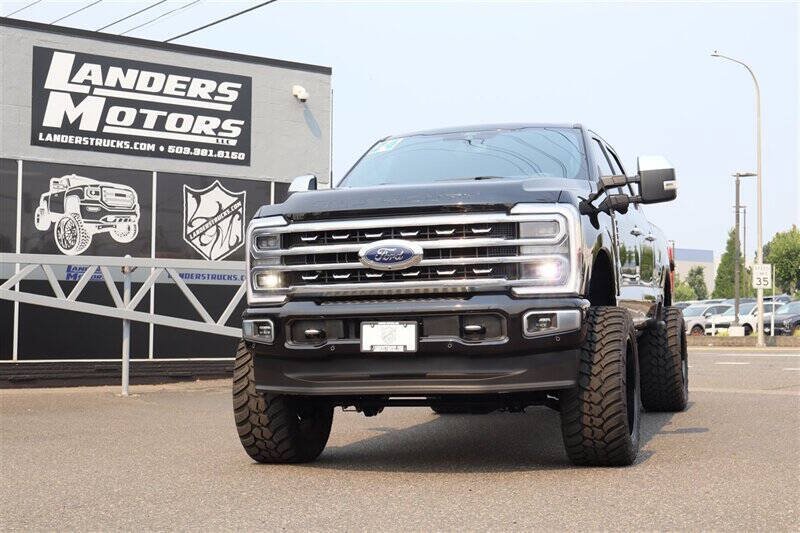 Used 2024 Ford F350 Platinum AWD/4WD image 1
