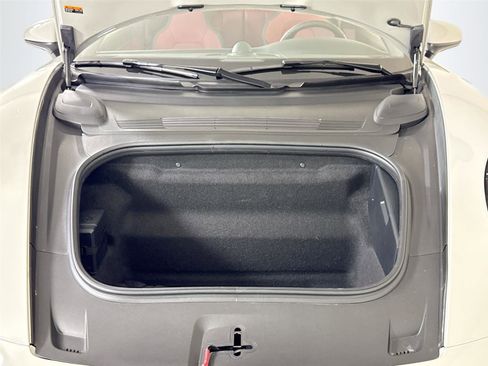 Used 2026 Porsche 911 Targa 4 GTS image 30