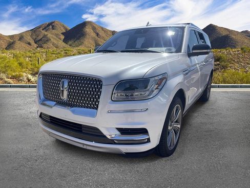 Used 2019 Lincoln Navigator Reserve w/ Cargo Package AWD/4WD image 15