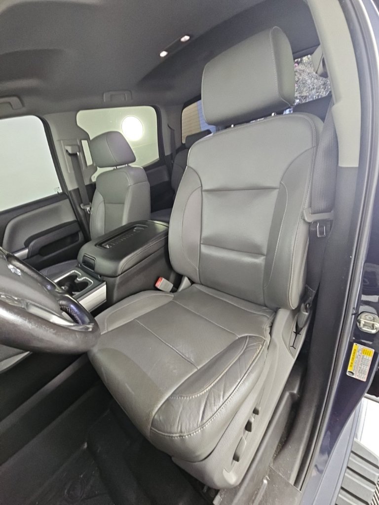Used 2018 Chevrolet Silverado 1500 LTZ Z71 w/ Centennial Edition AWD/4WD image 27