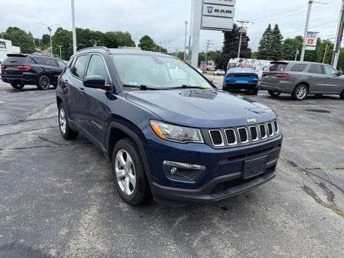 Certified 2020 Jeep Compass Latitude w/ Popular Equipment Group AWD/4WD image 1