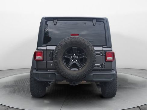 Used 2019 Jeep Wrangler Unlimited Sport S AWD/4WD image 4