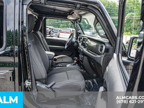 Used 2022 Jeep Gladiator Overland w/ LED Lighting Group AWD/4WD image 22