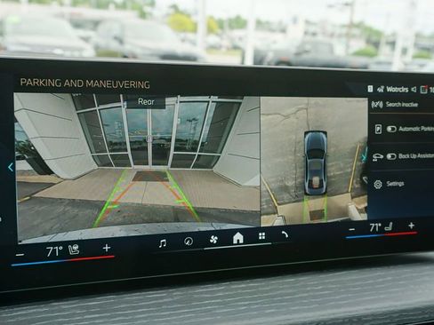 New 2026 BMW 330i xDrive Sedan w/ Convenience Package AWD/4WD image 21