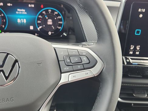 New 2026 Volkswagen Atlas Cross Sport SEL Premium R-Line image 17