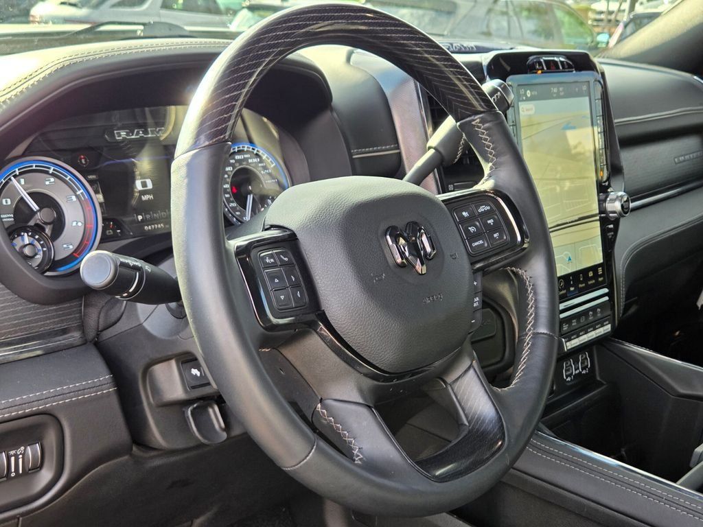 Used 2022 RAM 3500 Limited AWD/4WD image 24