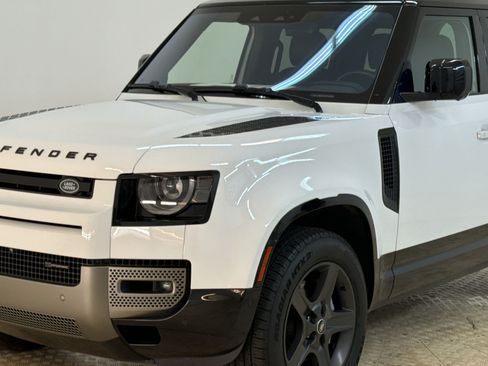 Used 2022 Land Rover Defender 110 X-Dynamic SE AWD/4WD image 22