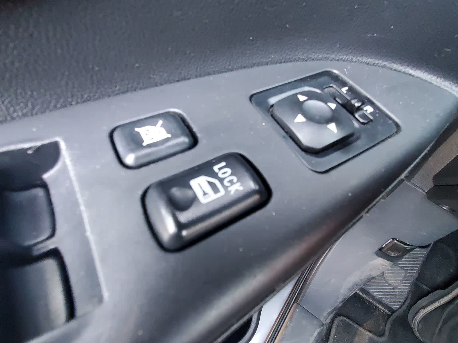 Used 2024 Mitsubishi Outlander Sport ES AWD/4WD image 25