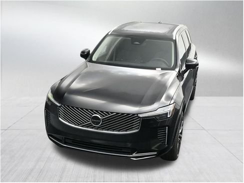 New 2026 Volvo XC90 B5 Plus AWD/4WD image 20