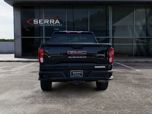 Used 2024 GMC Sierra 1500 Elevation w/ Elevation Premium Package AWD/4WD image 4