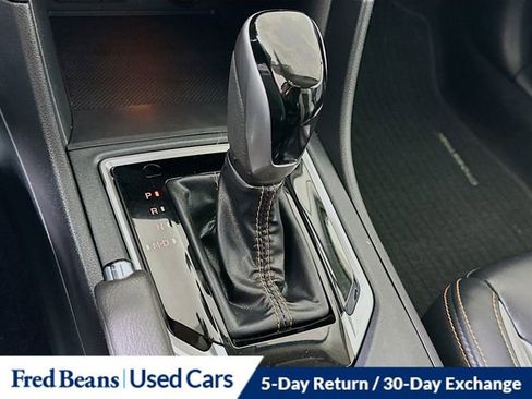 Used 2023 Subaru Crosstrek 2.5i Limited w/ Moonroof Package image 18