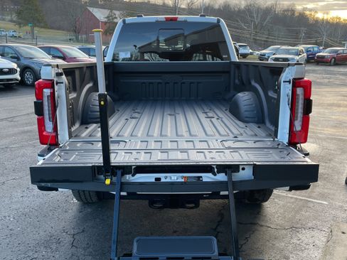 New 2026 Ford F250 Platinum AWD/4WD image 12