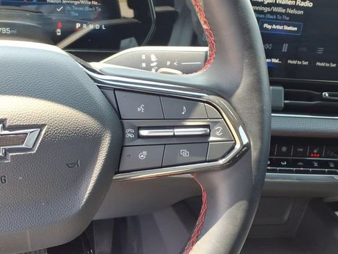 Used 2025 Chevrolet Equinox RS w/ Safety and Technology Package FWD image 29