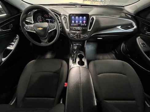 Used 2023 Chevrolet Malibu LT image 17