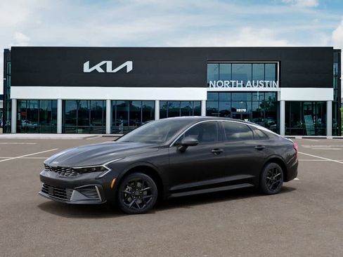 New 2026 Kia K5 LXS FWD image 3