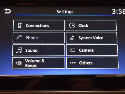 Used 2025 Nissan Versa SV FWD image 28