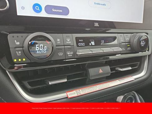 New 2026 Toyota Grand Highlander AWD image 17