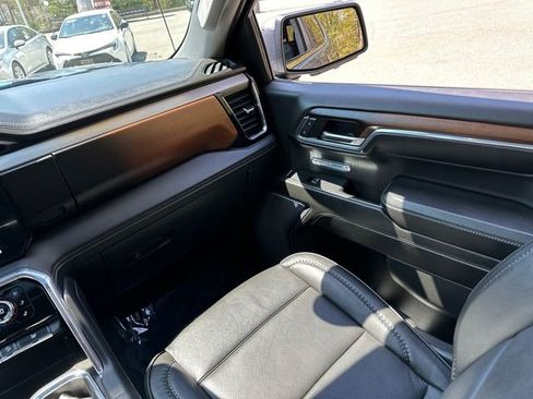 Used 2024 GMC Sierra 1500 Denali AWD/4WD image 23