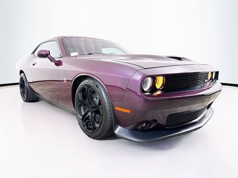 Used 2020 Dodge Challenger R/T Scat Pack w/ Scat Pack Stripe RWD image 33