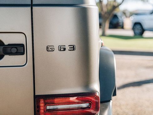 Used 2025 Mercedes-Benz G 63 AMG 4MATIC image 15