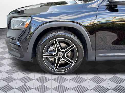 Certified 2024 Mercedes-Benz GLB 250 image 12