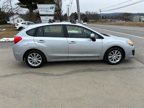 Used 2012 Subaru Impreza 2.0i Premium w/ Popular Pkg 1 image 8