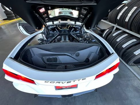 Certified 2024 Chevrolet Corvette Stingray Preferred Cpe w/ 2LT RWD image 23