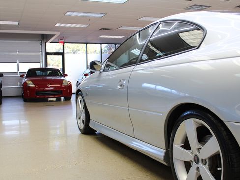 Used 2006 Pontiac GTO image 23