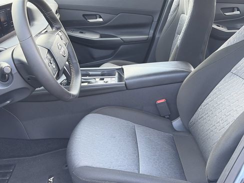 Certified 2026 Nissan Sentra SV w/ SV Convenience Package FWD image 25