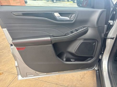 Used 2023 Ford Escape ST-Line w/ Tech Pack #1 image 12