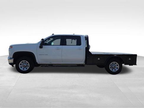 Used 2022 Chevrolet Silverado 3500 LT AWD/4WD image 10