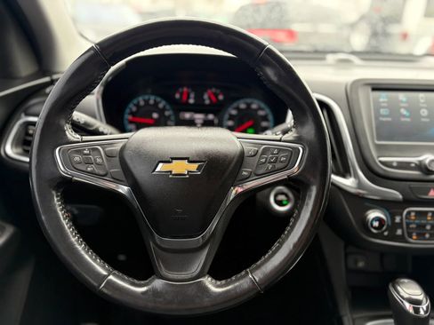 Used 2018 Chevrolet Equinox LT image 16