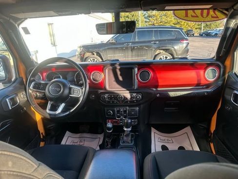 Used 2021 Jeep Wrangler Unlimited Rubicon AWD/4WD image 20