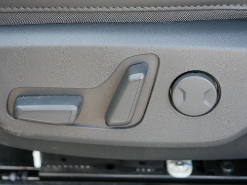 Certified 2023 Kia Niro EX w/ EX Cold Weather Package FWD image 20