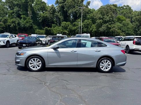 Used 2025 Chevrolet Malibu LT FWD image 3
