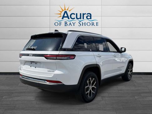 Used 2025 Jeep Grand Cherokee Limited image 6