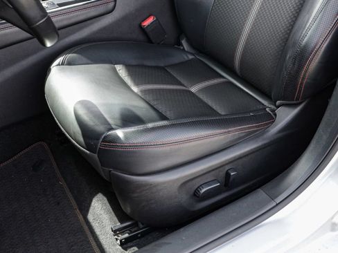 Used 2024 Nissan Altima 2.5 SR FWD image 18