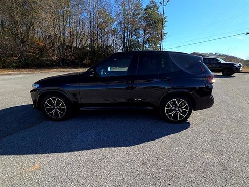 Used 2022 BMW X3 M40i image 11