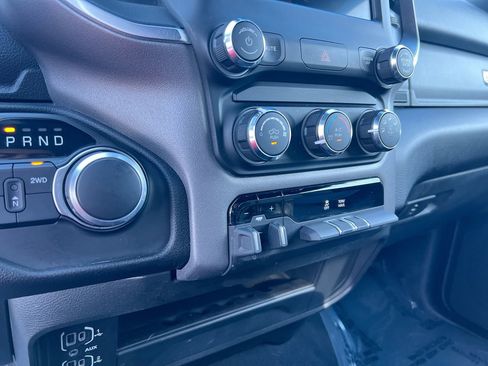 Used 2024 RAM 2500 Big Horn image 24