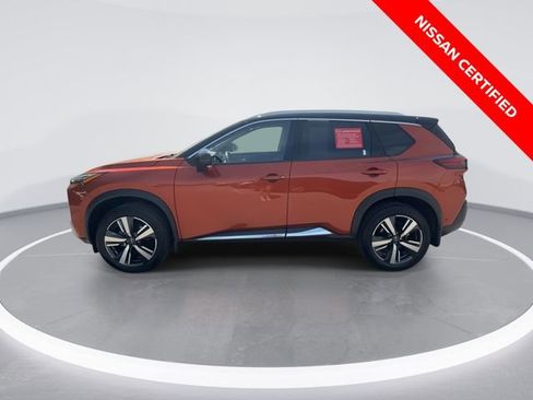 Certified 2022 Nissan Rogue Platinum w/ Head-Up Display Package AWD/4WD image 5