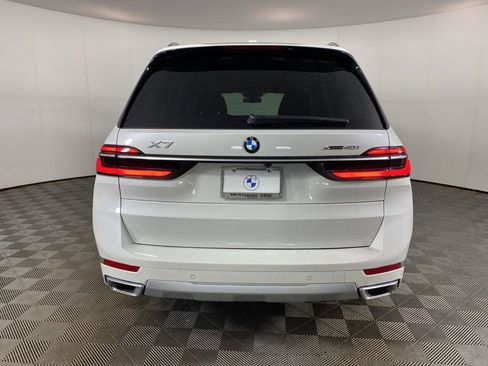 New 2026 BMW X7 xDrive40i AWD/4WD image 3